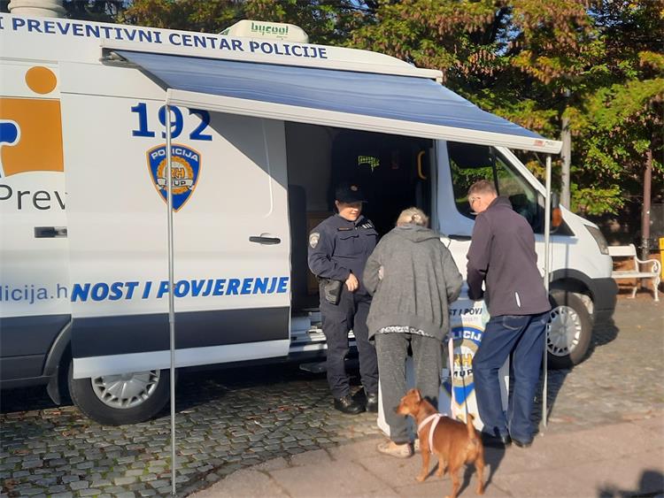 Slika /2022/Prevencija PP Čakovec 18102022/Prevencija ČK 1.jpg